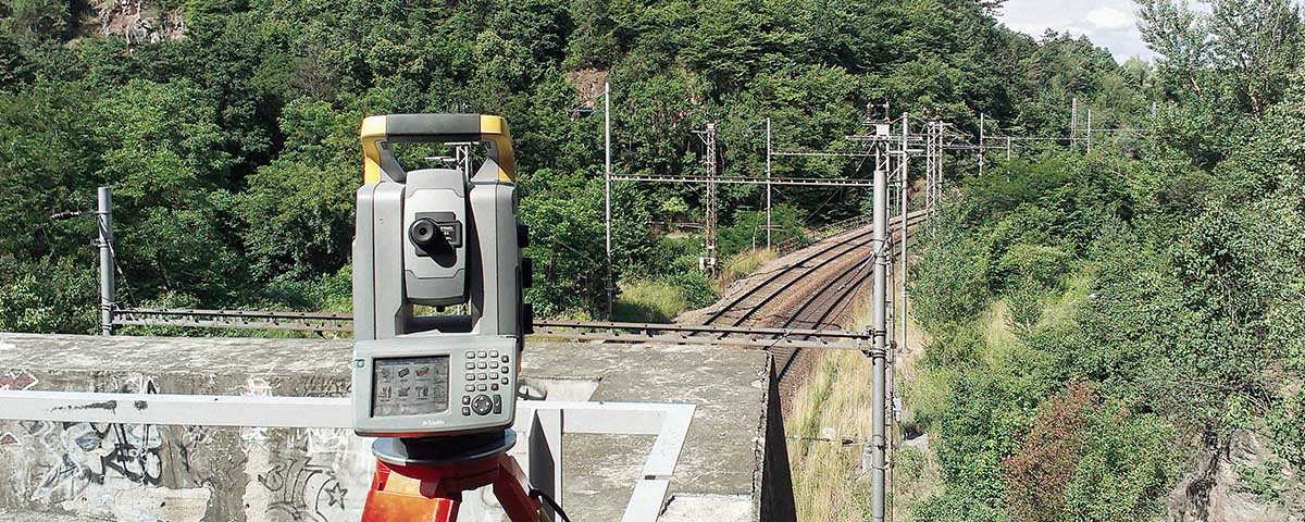 Surveying of a rock wall along the Adamov – Blansko railway line