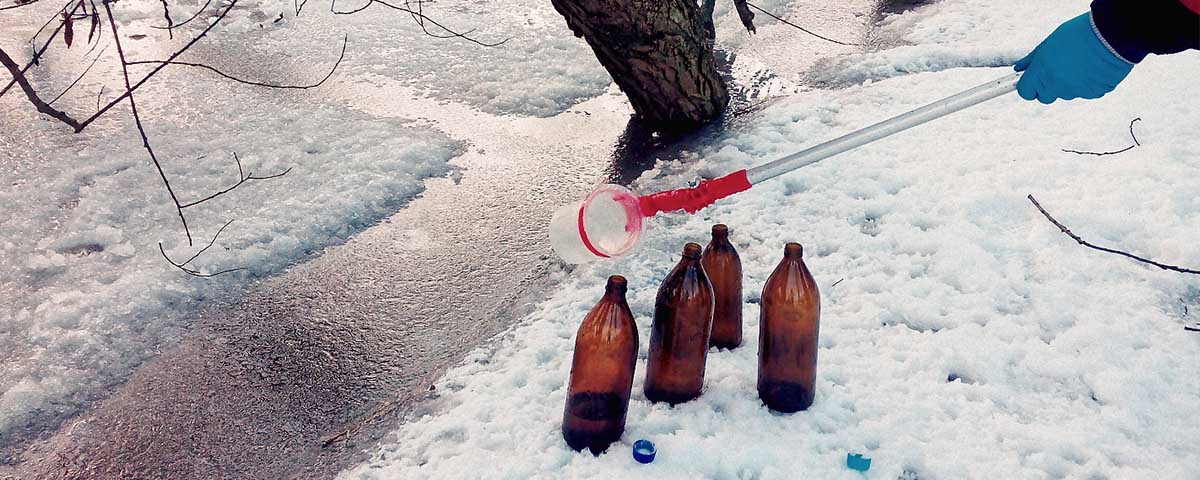 Check sampling of a brook